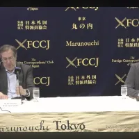 リチャード・カッツ氏はFCCJの記者会見で、高市内閣が掲げる実質GDP成長率1.8%の目標を「幻想」と批判し、政府支出への依存から脱却するとともに、実質賃金の上昇やスタートアップの成長を促す構造改革が必要だと訴えた。(FCCJ提供) リチャード・カッツ氏はFCCJの記者会見で、高市内閣が掲げる実質GDP成長率1.8%の目標を「幻想」と批判し、政府支出への依存から脱却するとともに、実質賃金の上昇やスタートアップの成長を促す構造改革が必要だと訴えた。(FCCJ提供)