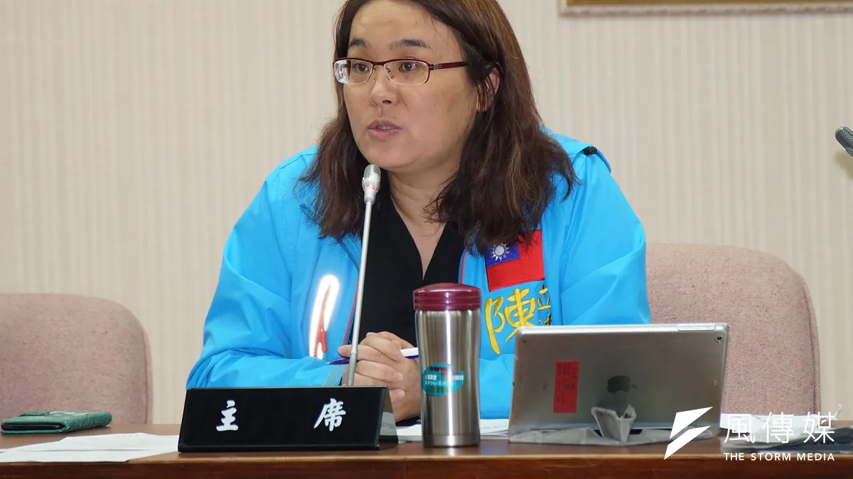 國民黨立委陳玉珍(見圖)28日質詢時,一席「難道香港人都被掃射完畢嗎?」發言,遭民進黨立委洪申翰質疑不當。(資料照,盧逸峰攝) 國民黨立委陳玉珍(見圖)28日質詢時,一席「難道香港人都被掃射完畢嗎?」發言,遭民進黨立委洪申翰質疑不當。(資料照,盧逸峰攝)