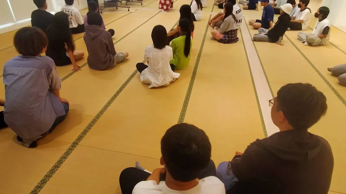 修平科大締盟學校日本名古屋的星城大學,9月間帶領學生到台中參訪,跟修平科大學生交流。(圖/修平科技大學)