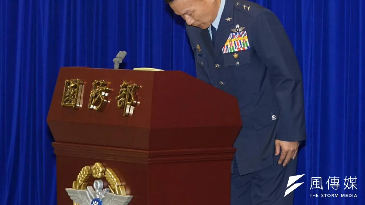 上樑不正 601少將旅長2月邀親友參觀「阿帕契」 上樑不正 601少將旅長2月邀親友參觀「阿帕契」