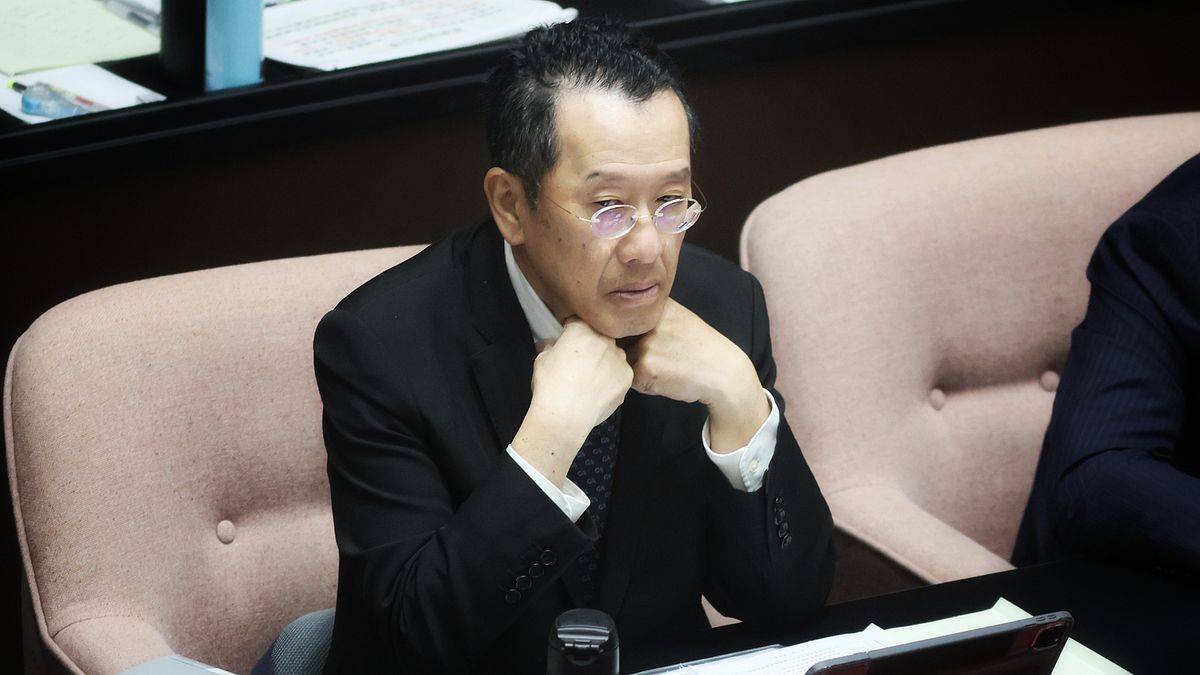 自走砲、飛彈要來不及買了!3軍售發價書簽署大限將至 顧立雄:盼立院先授權