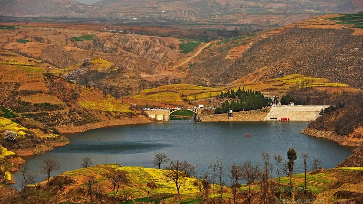 作者表示,自己還是個歷史學徒的時候,有個問題常縈胸際,那就是兩種不同類型文化接觸時,最初往往會出現一個文化的邊際。圖為河南洛陽嵩縣之木劄嶺風景區。(資料照) 作者表示,自己還是個歷史學徒的時候,有個問題常縈胸際,那就是兩種不同類型文化接觸時,最初往往會出現一個文化的邊際。圖為河南洛陽嵩縣之木劄嶺風景區。(資料照)