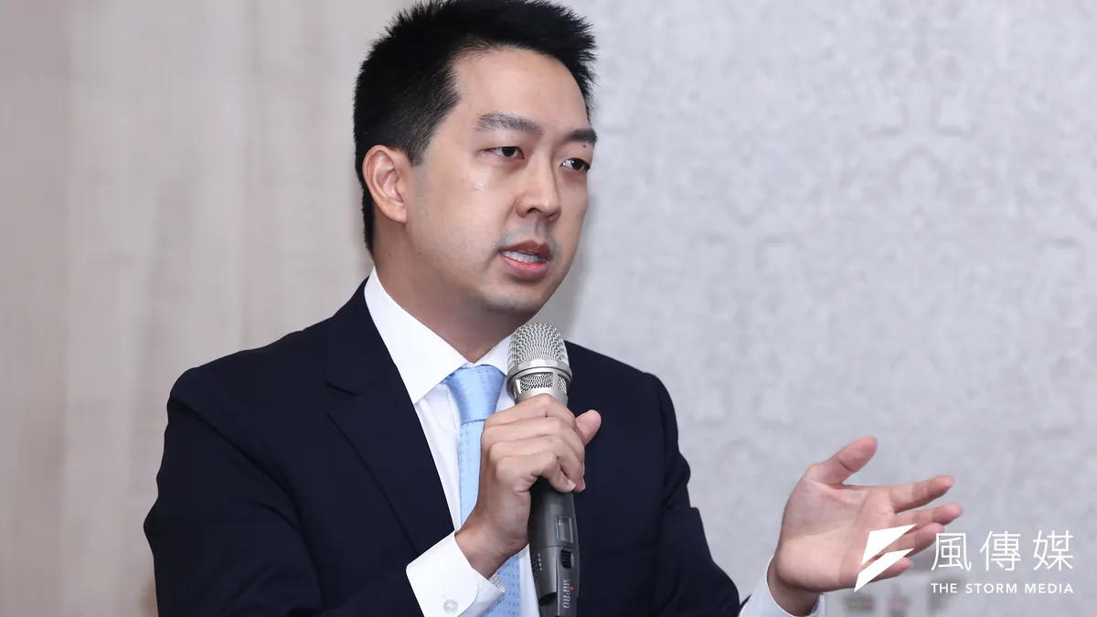 企業顧問公司麥肯錫(McKinsey & Company)14日宣布在台成立「麥肯錫北亞工業物聯網中心」,麥肯錫台灣分公司總經理章錦華表示,台灣在智慧化生產上已到了「智慧化、否則被淘汰」的時刻,希望能在台盡速協助業者成功轉型。(蔡親傑攝) 企業顧問公司麥肯錫(McKinsey & Company)14日宣布在台成立「麥肯錫北亞工業物聯網中心」,麥肯錫台灣分公司總經理章錦華表示,台灣在智慧化生產上已到了「智慧化、否則被淘汰」的時刻,希望能在台盡速協助業者成功轉型。(蔡親傑攝)