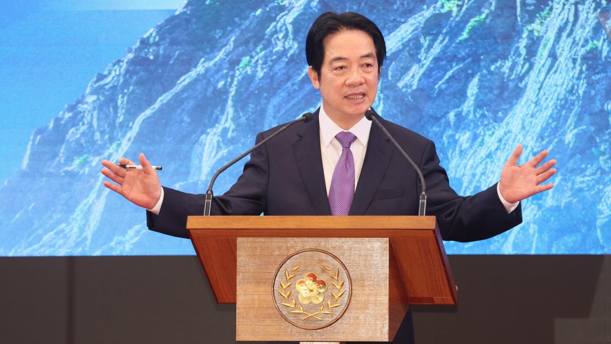 就職2周年》賴清德拋3大堅持「決不退讓」 再提軍購預算差額:將另提特別條例追加