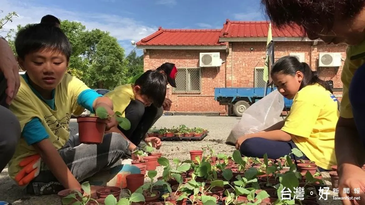 桉心園生態守護志工隊 守護埤塘生態