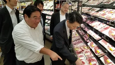 日本超市設置專門的美國牛肉專櫃。(翻攝自U.S. Meat Export Federation)
