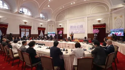 賴清德總統主持「全社會防衛韌性委員會」第一次會議。(總統府官網)
