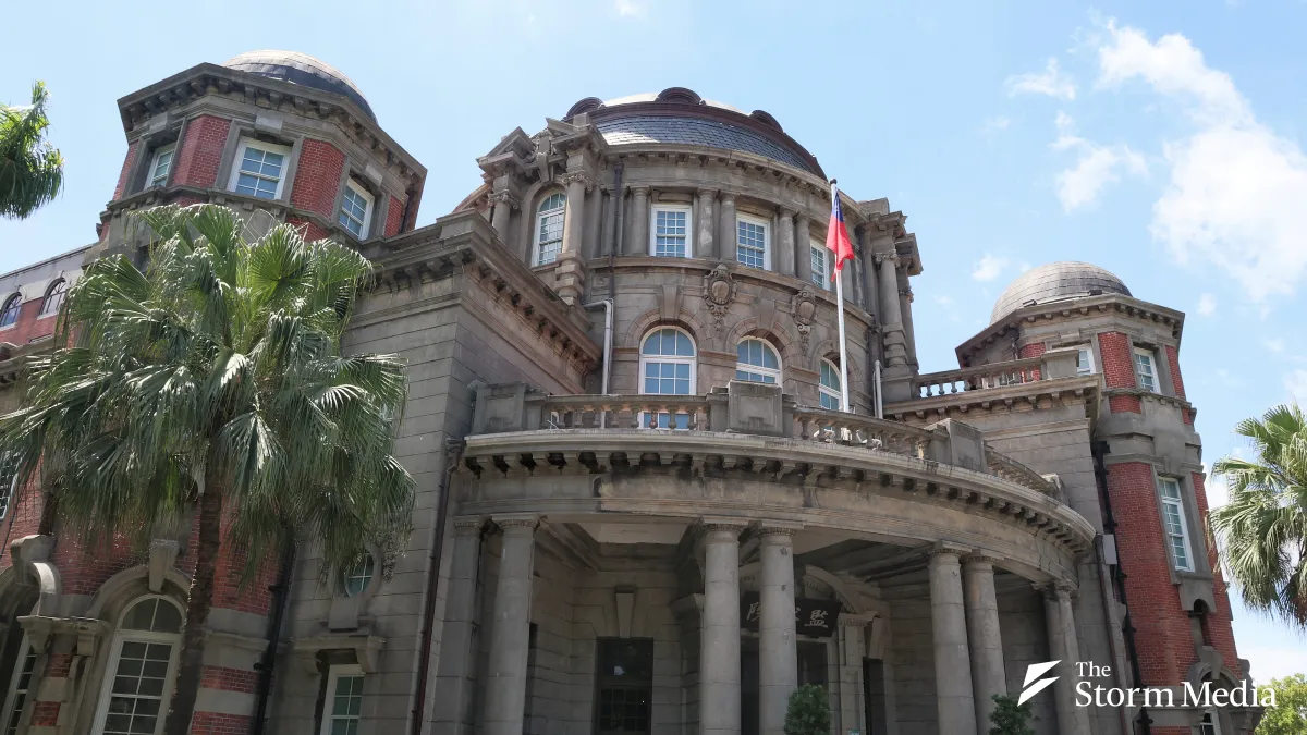 Control Yuan members are seeking to investigate the Lin Chih-chien thesis controversy from four years ago. (Photo by Ko Cheng-hui)