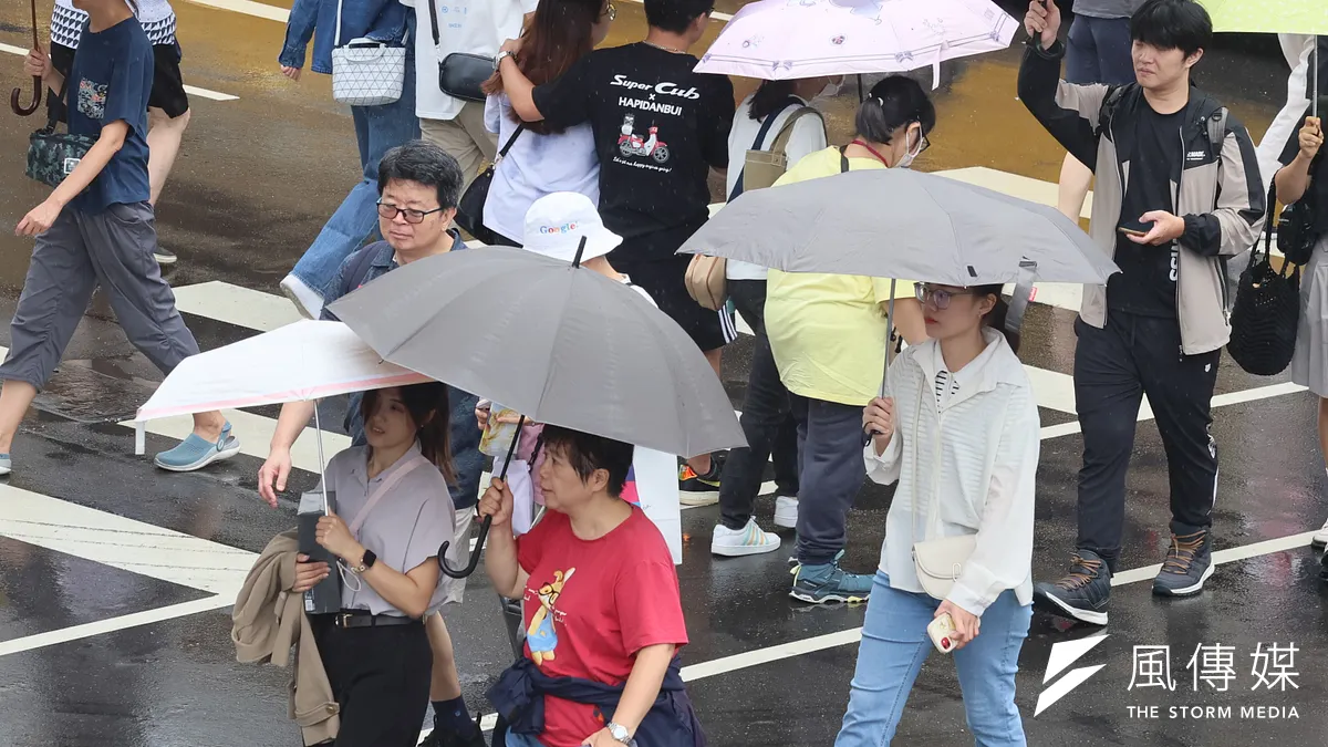 気象庁によると、28日に前線が通過し、北東の季節風または大陸寒気団が南下し、全台湾で冬のような湿った寒さになるという。(資料写真/柯承惠撮影) 気象庁によると、28日に前線が通過し、北東の季節風または大陸寒気団が南下し、全台湾で冬のような湿った寒さになるという。(資料写真/柯承惠撮影)