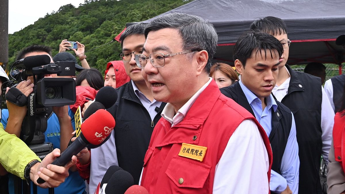 韓國瑜指賴清德打斷台灣安全3隻腳 卓榮泰反嗆:鄭麗文拜共諜也要吞下去?