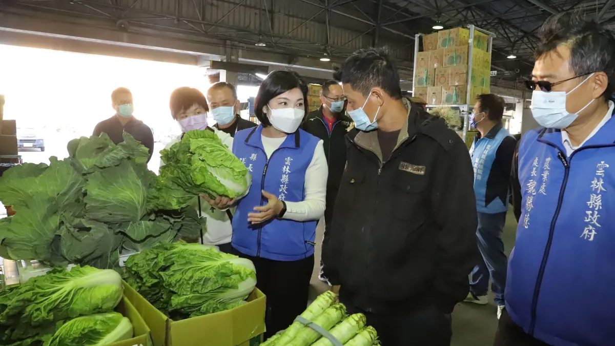 雲林縣長張麗善視察西螺果菜市場,確保供貨量無虞。(圖/雲林縣政府提供)
