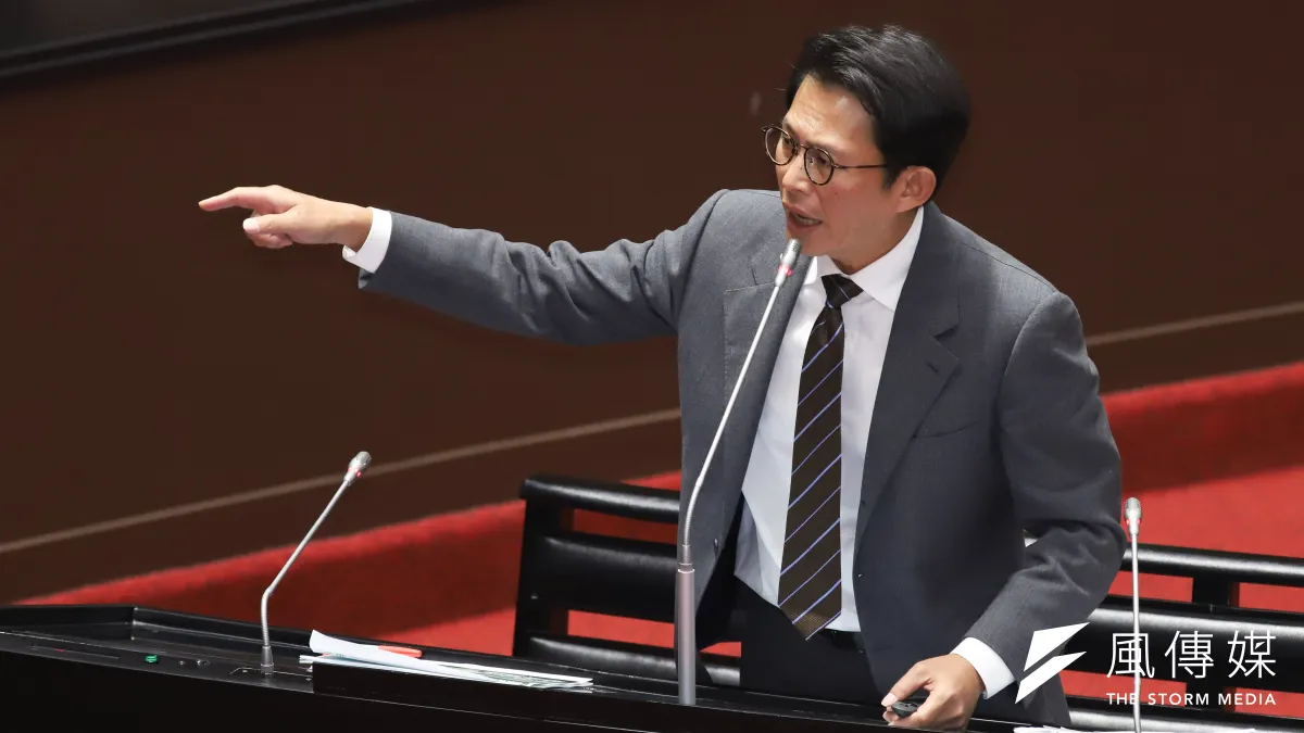 黃國昌從 2025 年初就多次提及,若有藍白協調或初選機制,他「完全不排斥」自己參選,並願意透過民調競合方式整合陣營。(陳品佑攝)