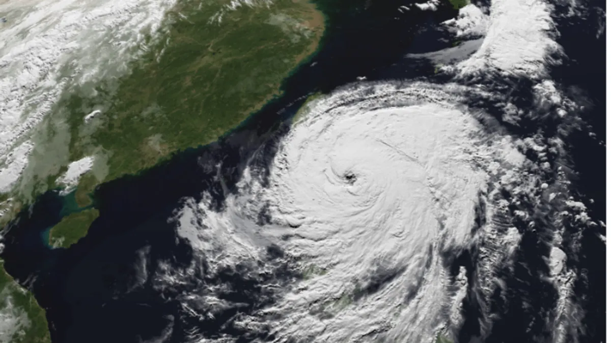 山陀兒颱風將登陸台灣!目前外圍環流已壟罩台灣。(圖/擷取自NCDR)