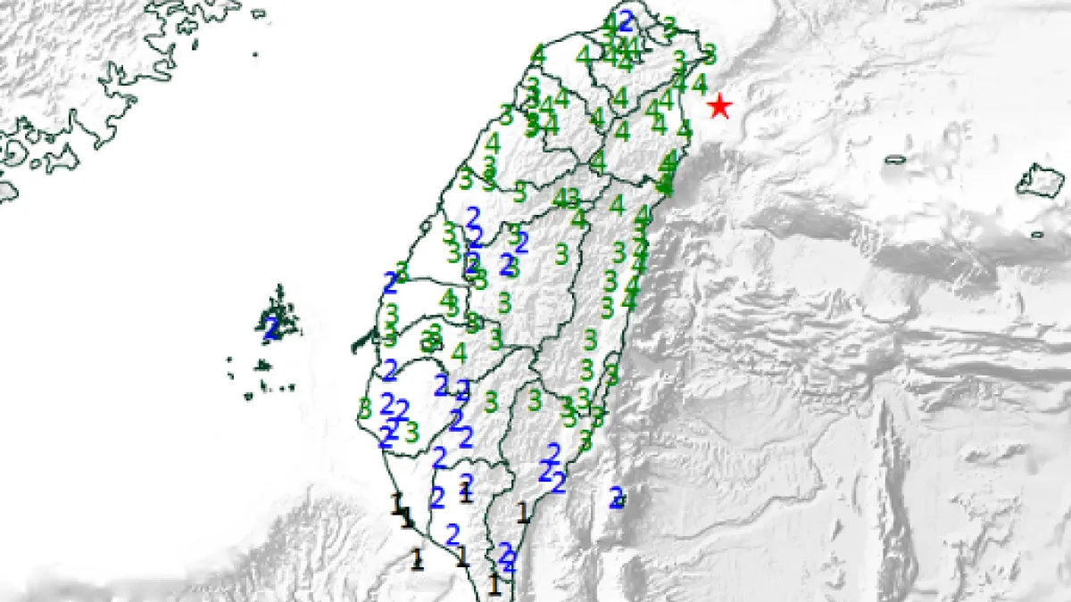 根據中央氣象局最新資訊顯示,10日21時19分發生芮氏規模6.7地震,地震深度76.8公里,震央位於宜蘭縣政府東方27.2公里。(取自中央氣象局網站)