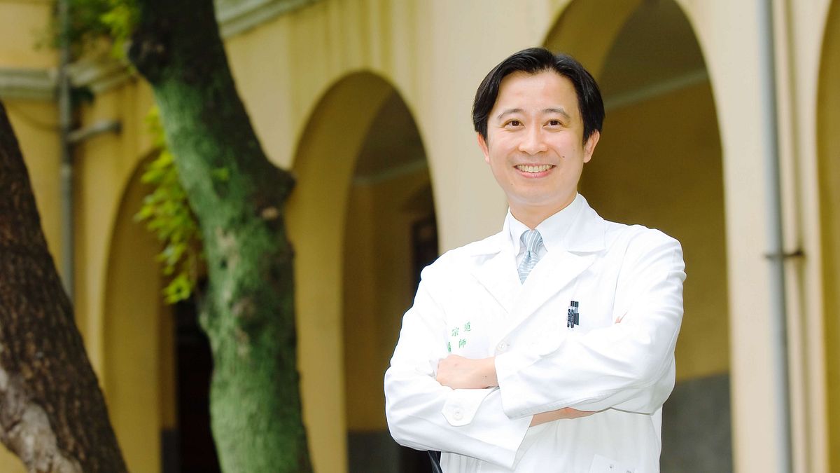 高血壓已不再是「中老年病」,憶聲科技文教基金會特邀請台灣高血壓學會秘書長,同時也是臺大心內科主治王宗道醫師專題演講,希望喚起社會大眾的重視,共同關心健康。(圖/憶聲基金會提供) 高血壓已不再是「中老年病」,憶聲科技文教基金會特邀請台灣高血壓學會秘書長,同時也是臺大心內科主治王宗道醫師專題演講,希望喚起社會大眾的重視,共同關心健康。(圖/憶聲基金會提供)