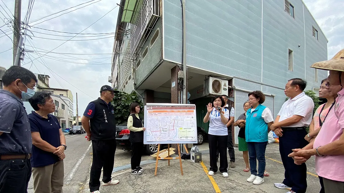 雲縣府爭取到中央經費,縣長張麗善到古坑計畫道路現場進行會勘。(圖/雲林縣政府交通工務局提供) 雲縣府爭取到中央經費,縣長張麗善到古坑計畫道路現場進行會勘。(圖/雲林縣政府交通工務局提供)