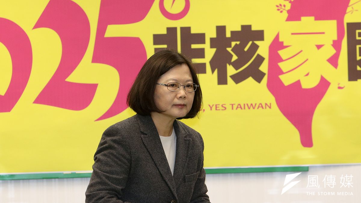 針對總統蔡英文提出「2025非核家園」目標,根據台灣指標民調,有43.1%的民眾認同此目標,42.1%表示不認同。(資料照,吳逸驊攝) 針對總統蔡英文提出「2025非核家園」目標,根據台灣指標民調,有43.1%的民眾認同此目標,42.1%表示不認同。(資料照,吳逸驊攝)