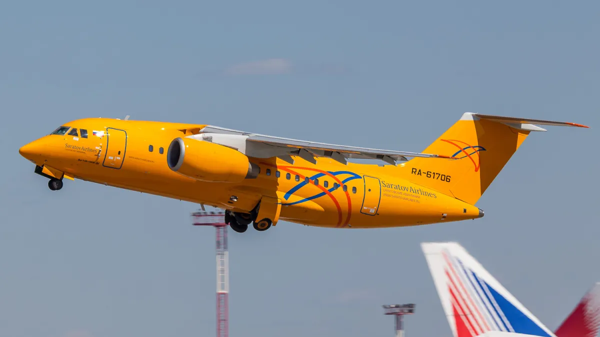 俄羅斯沙拉托夫航空公司(Saratov Airlines)的安托諾夫AN-148型客機(Alex Snow@Wikipedia / CC BY-SA 4.0)