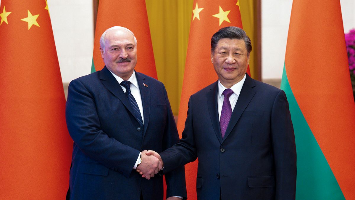 2023年3月1日,中國國家主席習近平接見到訪的白羅斯(白俄羅斯)總統盧卡申科(AP) 2023年3月1日,中國國家主席習近平接見到訪的白羅斯(白俄羅斯)總統盧卡申科(AP)