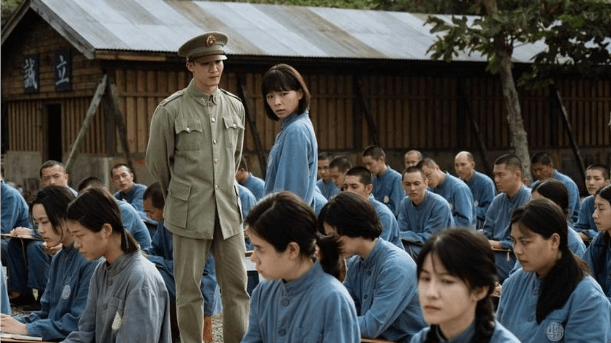 台灣歷史片《流麻溝十五號》以多位女性的視角描述了當時的受難過程。她們如何度過那裏的日子、某些人如何保有思想、為了自由而消極反抗威權。(圖/方格子提供) 台灣歷史片《流麻溝十五號》以多位女性的視角描述了當時的受難過程。她們如何度過那裏的日子、某些人如何保有思想、為了自由而消極反抗威權。(圖/方格子提供)