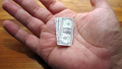 通貨膨脹的負利率世代,滿手現金只會伴隨著時間貶值!(frankieleon/CC BY 2.0)