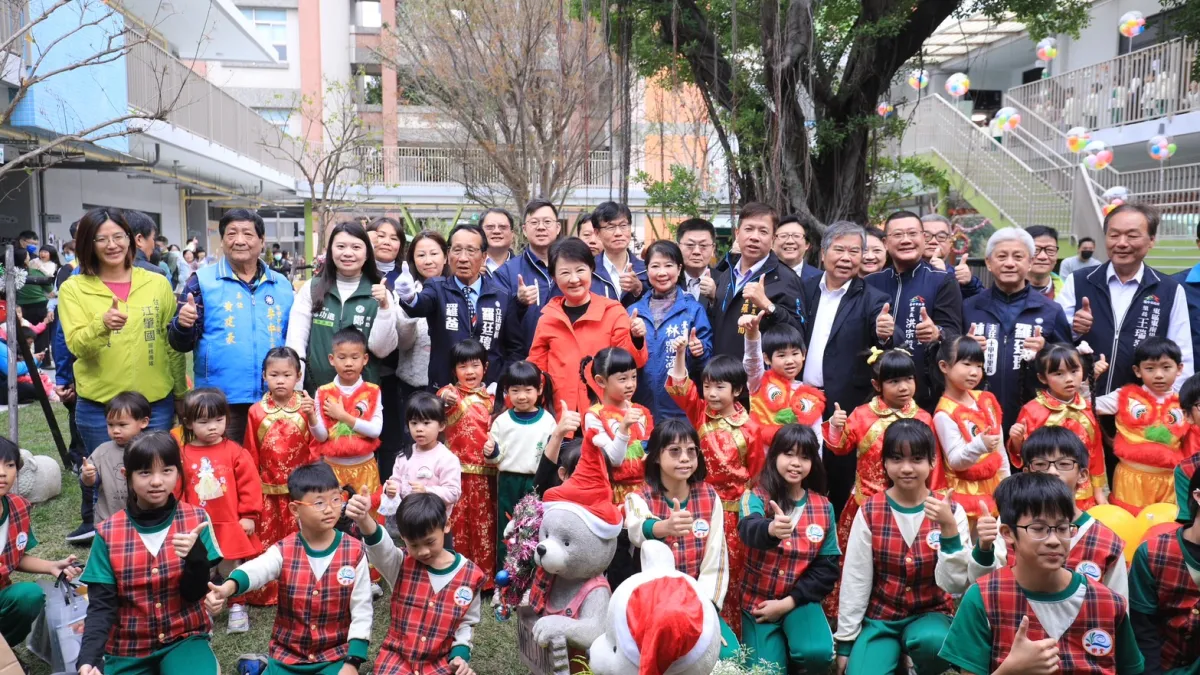 中市樂業國小新建幼兒園園舍27日啟用,盧市長強調栽培孩子讓國家、城市更進步。(圖/台中市政府)