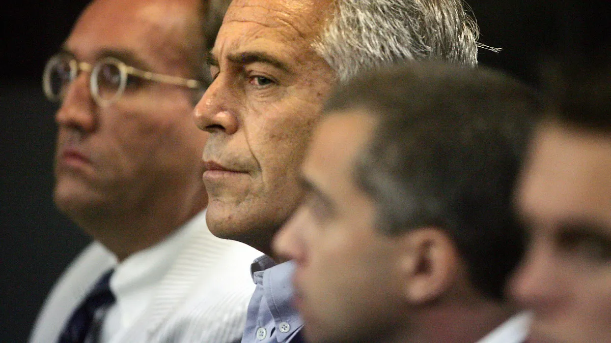 艾普斯坦多次捲入性醜聞,聲名狼藉。(AP)