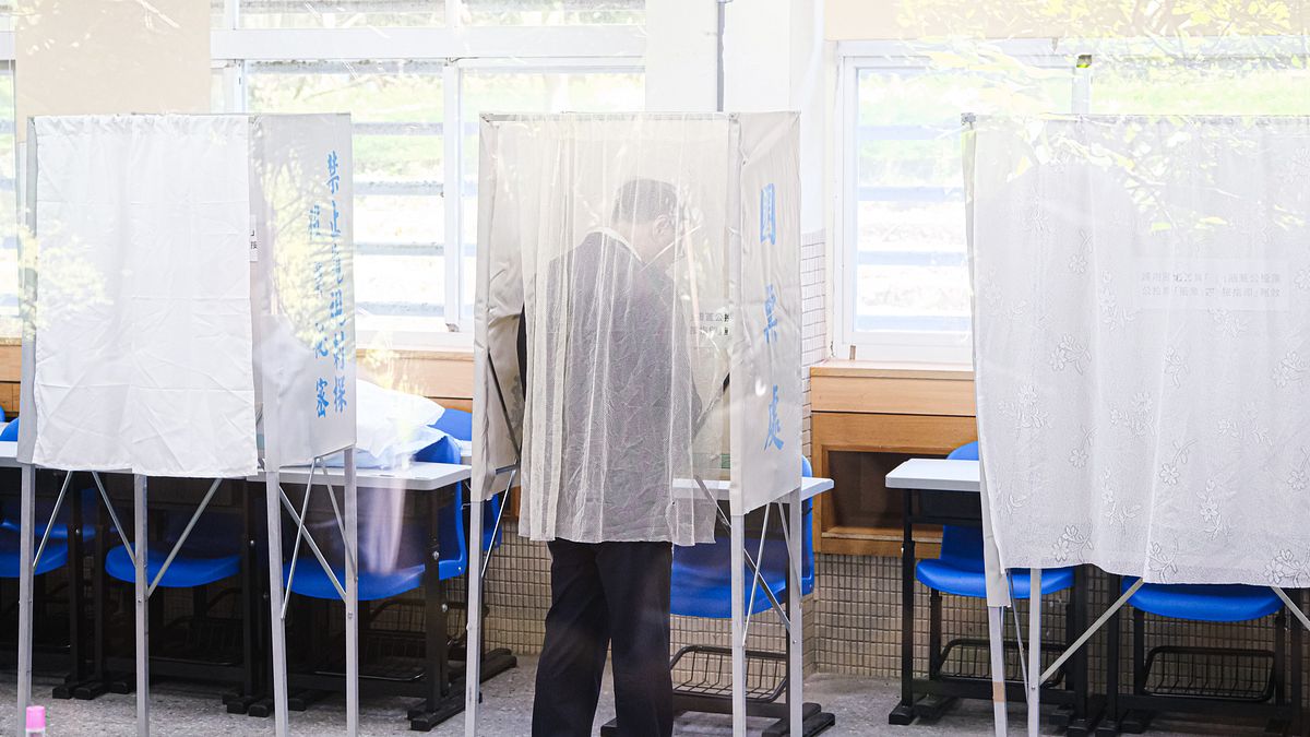 吳皇昇觀點:當「反共」成為遮羞布,誰來保障400萬人的投票權?