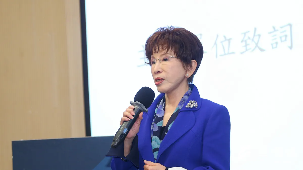 洪秀柱(見圖)痛批蘇貞昌拿買雞腿來比喻買疫苗凸顯民進黨的傲慢、惡劣、不知悔改。(資料照,顏麟宇攝)