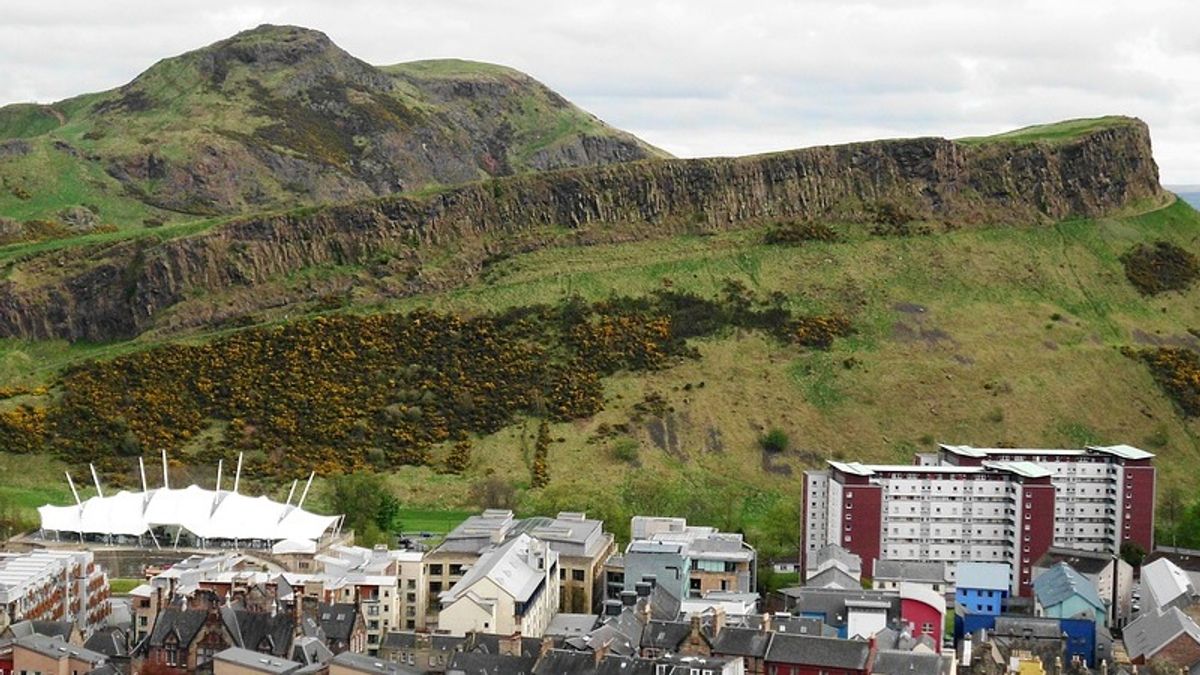 亞瑟王座是愛丁堡著名景點。(圖/示意圖/翻攝自pixabay) 亞瑟王座是愛丁堡著名景點。(圖/示意圖/翻攝自pixabay)