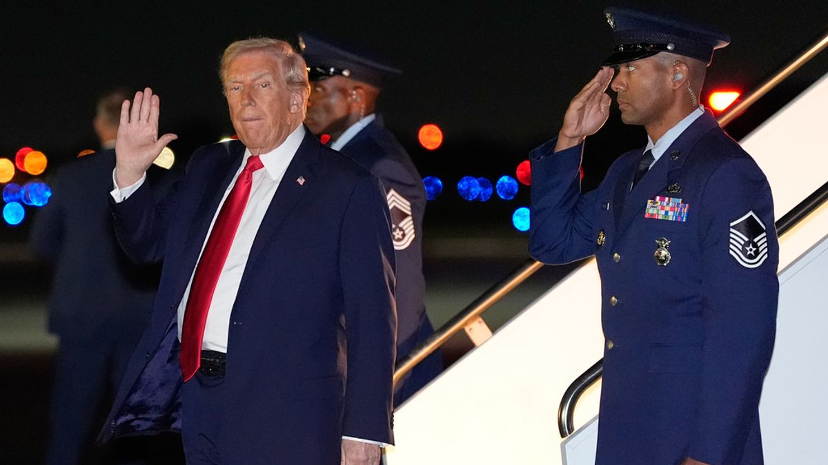 川普發文警告「完全封鎖」委內瑞拉領空,美軍要動手了嗎?!1.5萬兵力集結加勒比海,加拉加斯超市爆發搶購潮