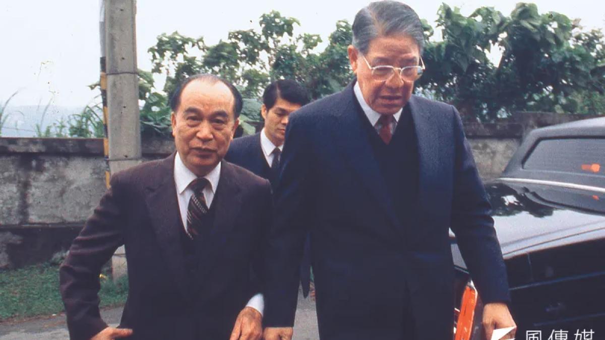 從威權過渡到民主的掙扎─沒有權力的總統如何偉大?《台灣的李登輝時代》選摘(4)