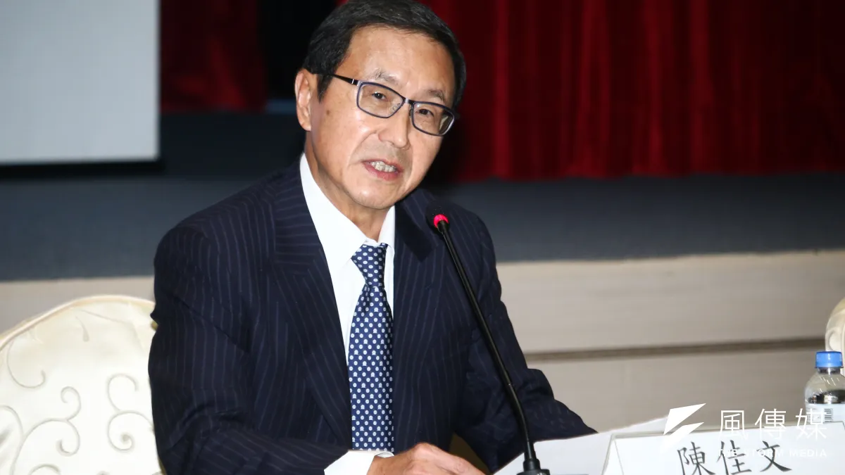 中信金控18日舉行Q2法說會,總經理陳佳文對於大陸暴險部分,表示自己一點都不擔心。(蔡親傑攝)