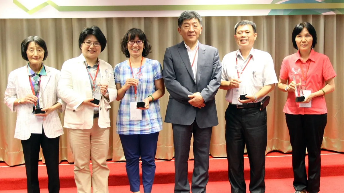 105年度自殺防治績效 桃園市勇奪6都之冠