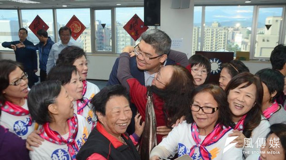 台北市長落選人連勝文在沈寂兩個月後,即將出任青年發展基金會執行長。(資料照/宋小海攝) 台北市長落選人連勝文在沈寂兩個月後,即將出任青年發展基金會執行長。(資料照/宋小海攝)