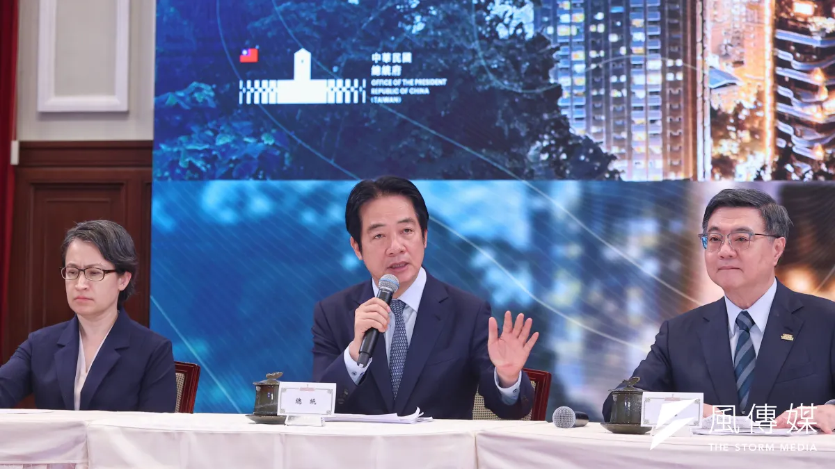 20260527-總統賴清德27日於國安高層會議後召開「台灣人口對策新戰略—家庭支持篇」記者會。(顏麟宇攝)