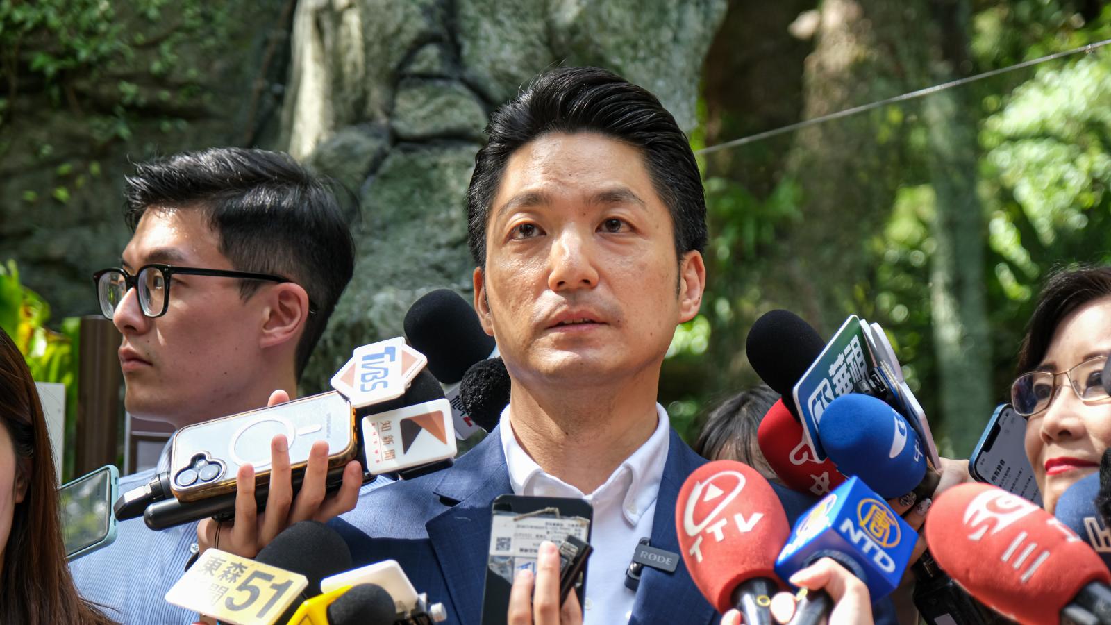 白海豚衝來又放颱風假?蔣萬安「8個字回應」透露玄機