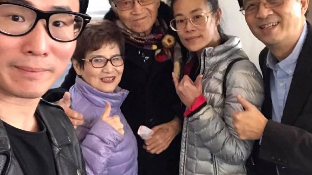傅達仁與家人赴瑞士旅遊,找到名為「尊嚴」的安樂善終機構,並成為合格會員。(取自傅達仁臉書)