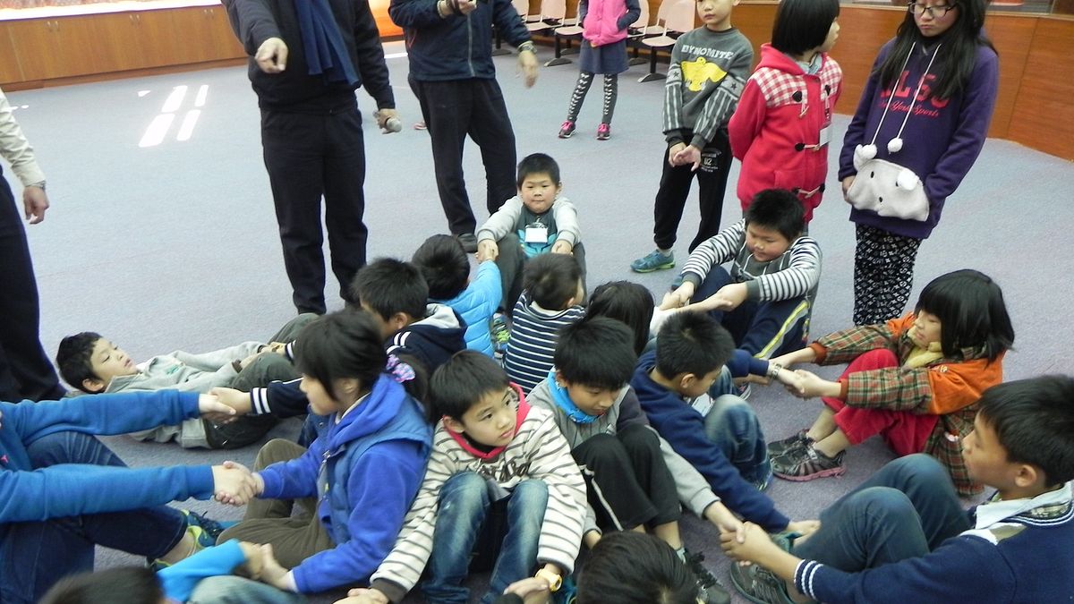 役男為弱勢學童課輔 大甲社團贊助承辦 役男為弱勢學童課輔 大甲社團贊助承辦