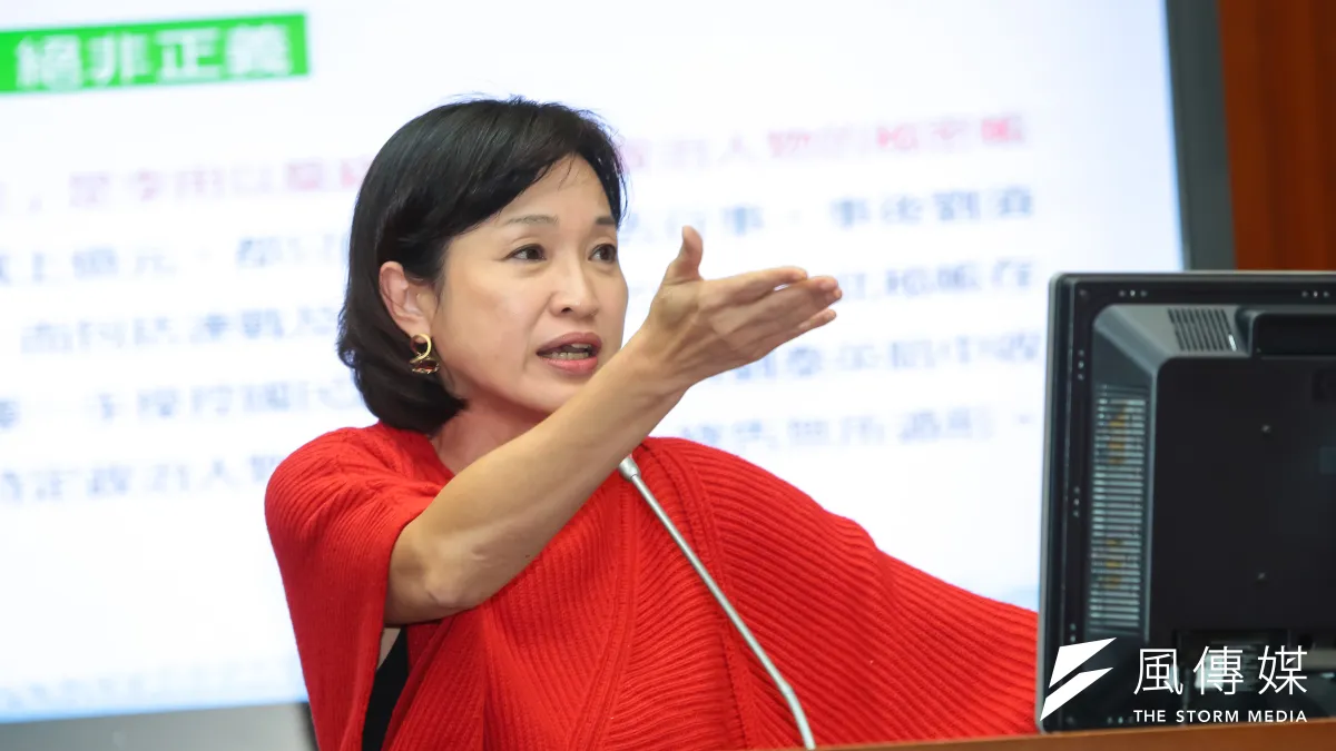 立委柯志恩質疑,若一兼任教師身兼多院校的課,寒暑假期間應由哪間學校負擔該名教師的費用?她認為,政府應該出面協助解決這些問題。(資料照,顏麟宇攝)