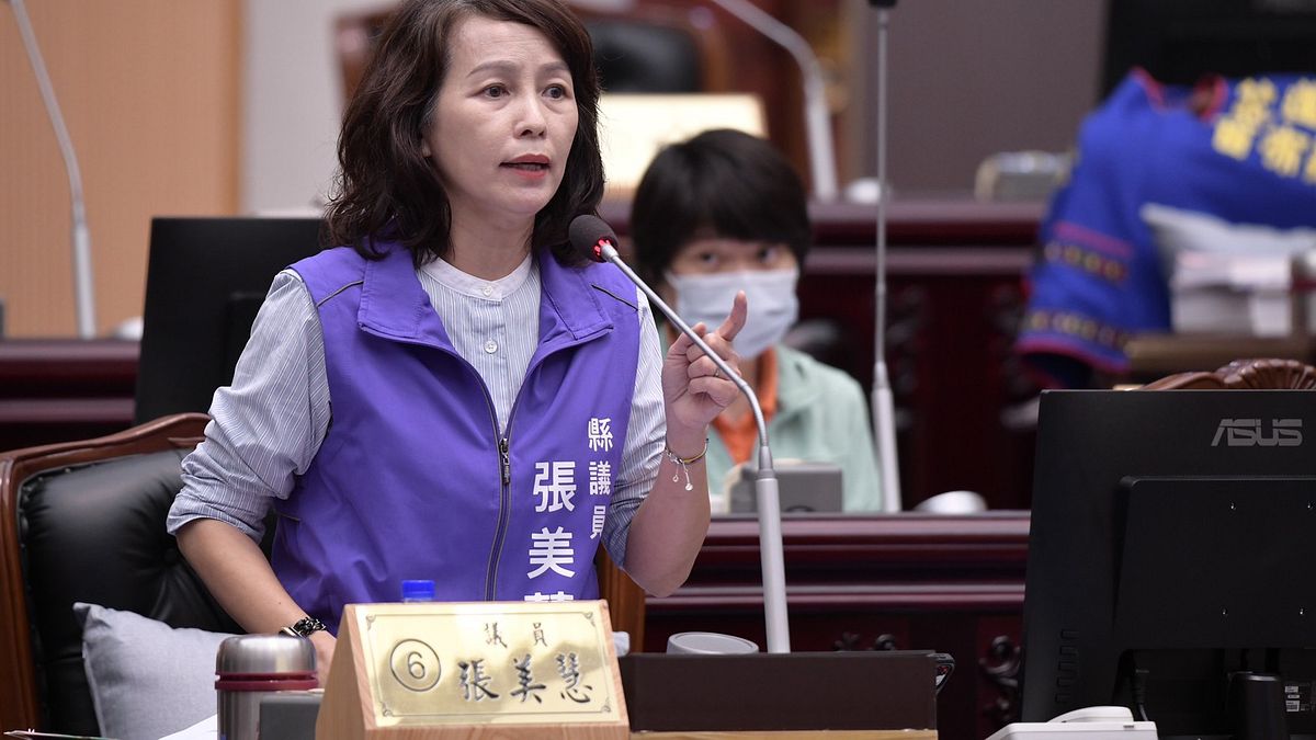 花蓮縣議員張美慧在花蓮縣議會進行縣政質詢。(資料照,溫佳身提供) 花蓮縣議員張美慧在花蓮縣議會進行縣政質詢。(資料照,溫佳身提供)