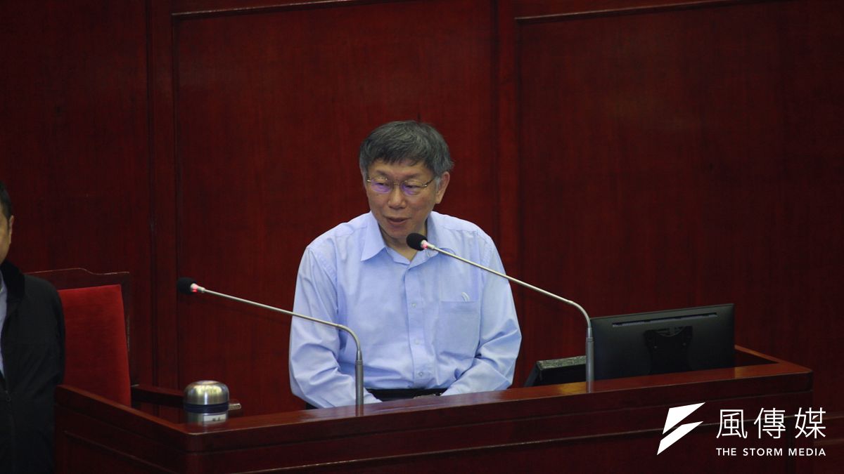 台北市長柯文哲(見圖)今日至市議會備詢。(方炳超攝) 台北市長柯文哲(見圖)今日至市議會備詢。(方炳超攝)