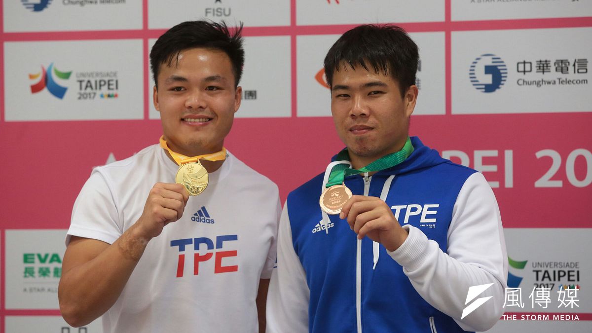世大運男子標槍,金牌鄭兆村(左),銅牌黃士峰。(顏麟宇攝) 世大運男子標槍,金牌鄭兆村(左),銅牌黃士峰。(顏麟宇攝)