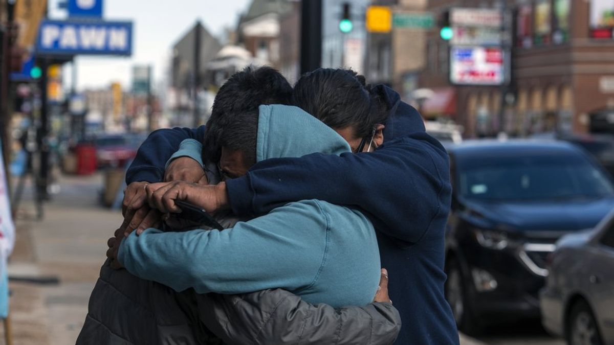 美國大法官押對注 賭政府重新開放拒為糧食券發放爭議站邊