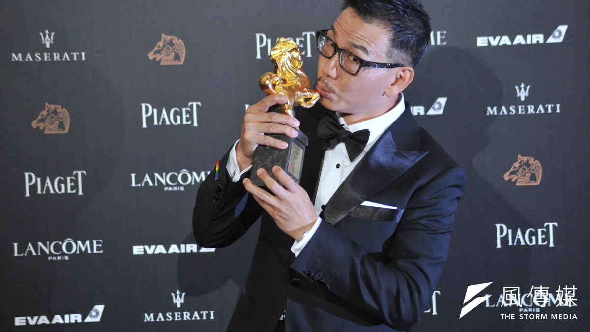 《翠絲》演員袁富華,獲頒最佳男配角獎並以粵語致詞,收視率達5.20,為金馬獎頒獎收視最高點。(資料照,甘岱民攝)
