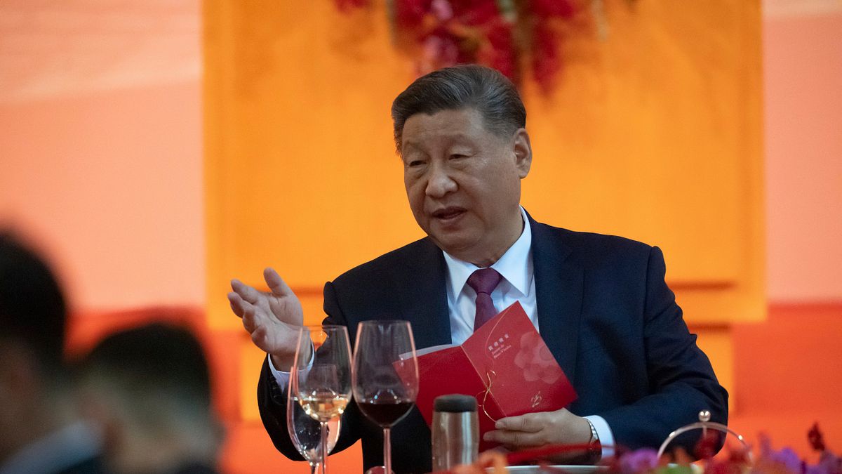 《華爾街日報》報導,即使中國經濟陷入困境,習近平仍深信美國霸主地位正在衰退,而中國的全球影響力將持續上升。(資料照,美聯社) 《華爾街日報》報導,即使中國經濟陷入困境,習近平仍深信美國霸主地位正在衰退,而中國的全球影響力將持續上升。(資料照,美聯社)