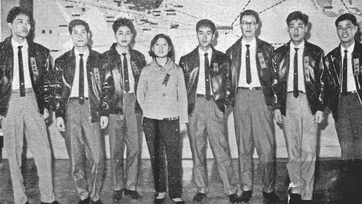 《寶島夜船》訴說著一段義士成為政治犯的故事,主角陳松與結拜兄弟妹原先帶著期待投奔台灣,沒想到等待他們的是一場政治風暴。圖為陳松一行人。(青年日報社提供)