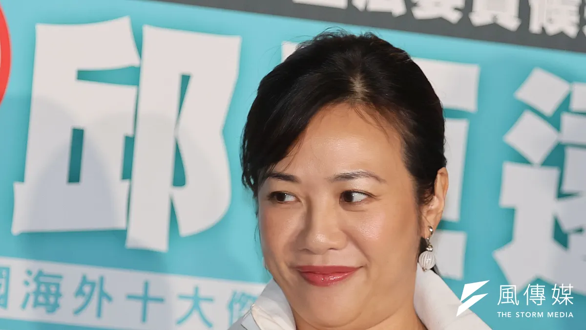 新光集團長公主吳欣盈成為民眾黨副總統參選人,面臨雙重國籍的爭議時,擺出一副高傲不屑的神情說:「不需要對外公開,這是我和美國政府之間的事。」(柯承惠攝)