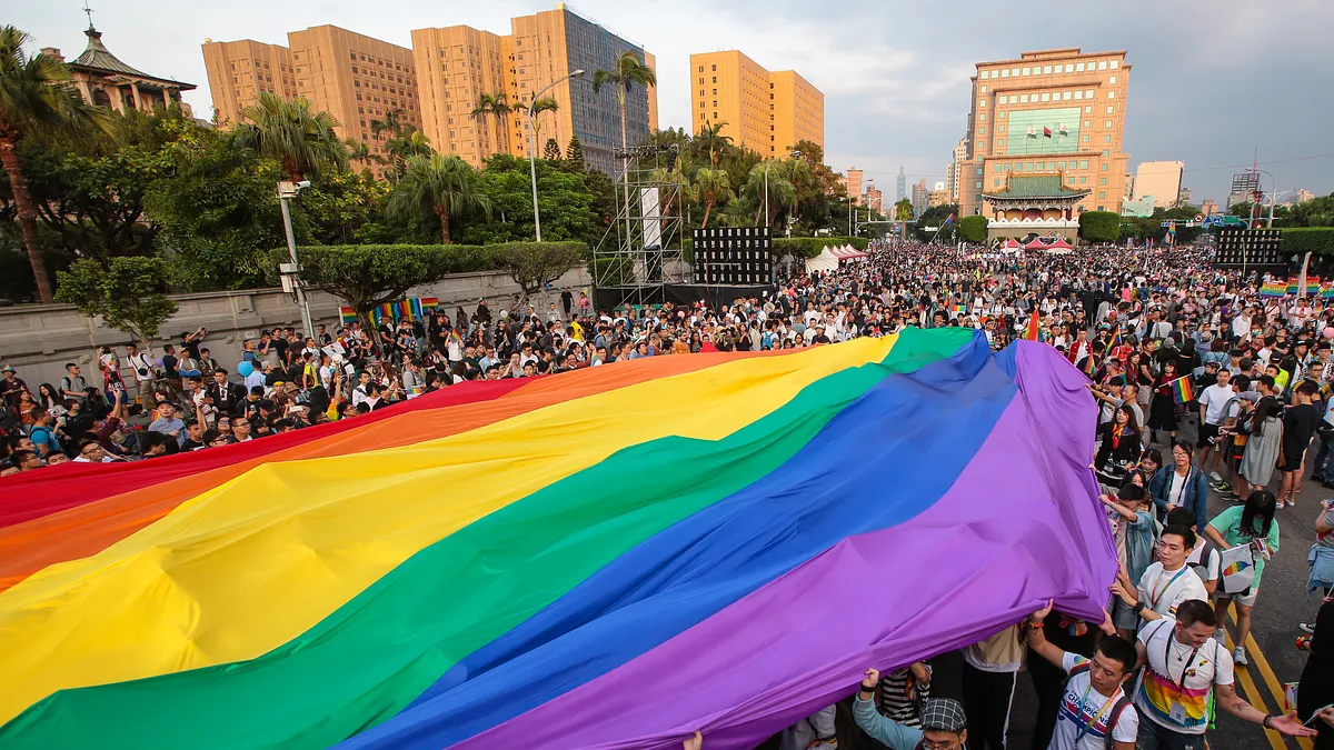 挑選這篇文章希望大家看完後能夠知道,LGBT族群與大眾並沒有不同!同性戀是種人類性傾向的自然變異,「沒有任何健康上的危害」。(顏麟宇攝) 挑選這篇文章希望大家看完後能夠知道,LGBT族群與大眾並沒有不同!同性戀是種人類性傾向的自然變異,「沒有任何健康上的危害」。(顏麟宇攝)