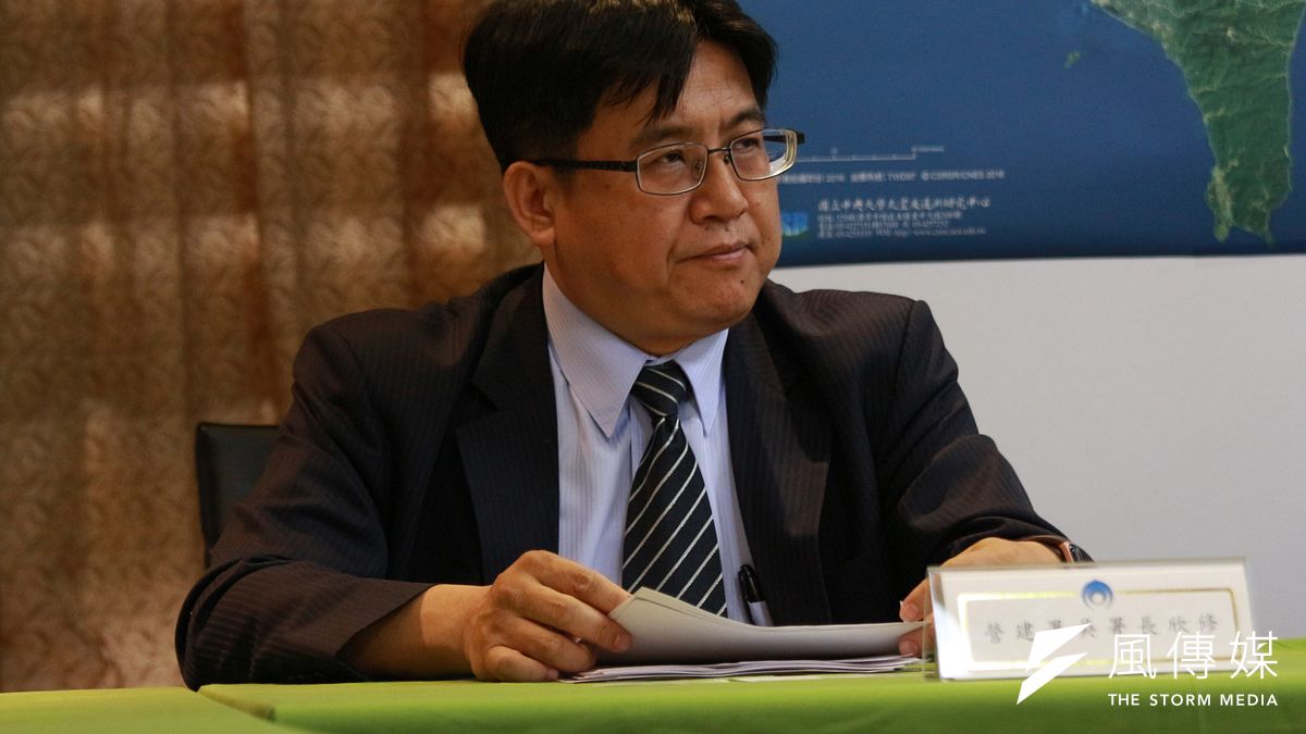 營建署長吳欣修表示,根據《國土計畫法》,各縣市轄區內若發生違反國土計畫之土地開發行為,未來在國土計畫上路後,都將全權由地方政府負責。(陳韡誌攝) 營建署長吳欣修表示,根據《國土計畫法》,各縣市轄區內若發生違反國土計畫之土地開發行為,未來在國土計畫上路後,都將全權由地方政府負責。(陳韡誌攝)